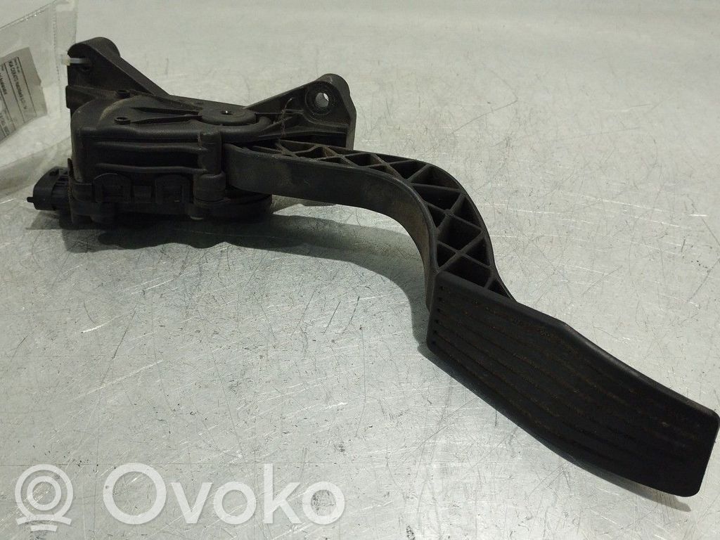 Accelerator throttle pedal   327002F200