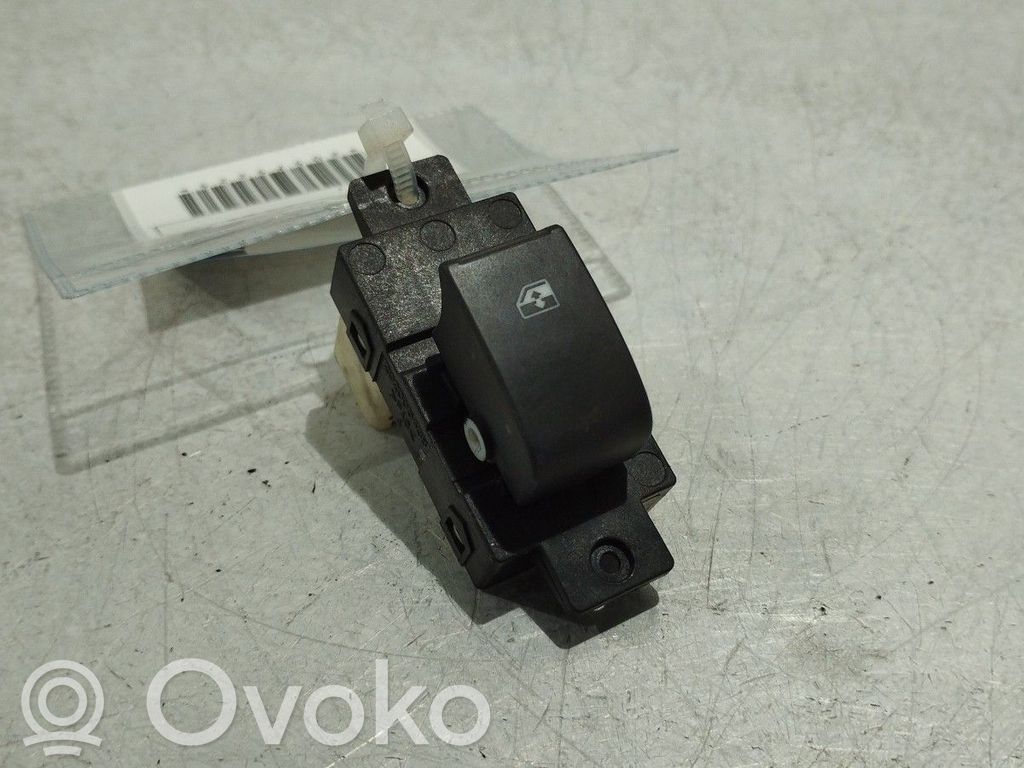 Electric window control switch   202005438