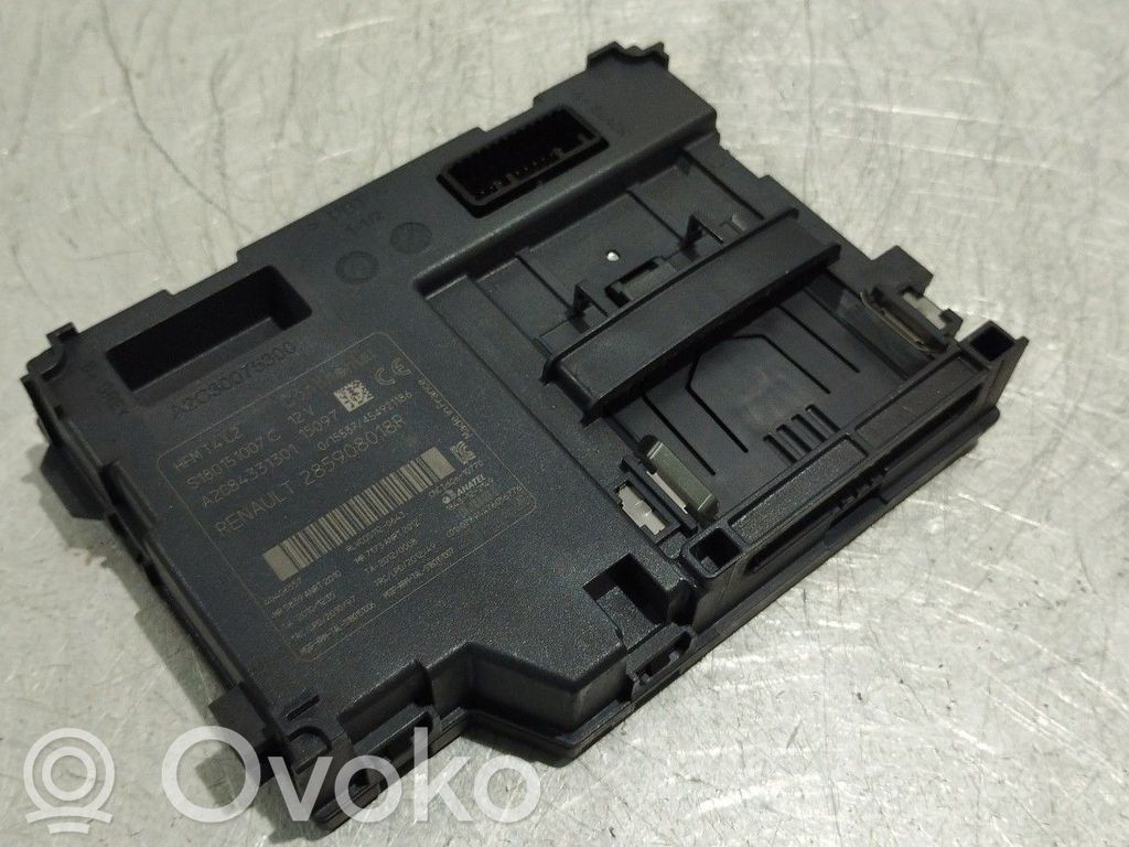 Lector de tarjeta/llave de arranque   285908018R,A2C84331301,S180151007C