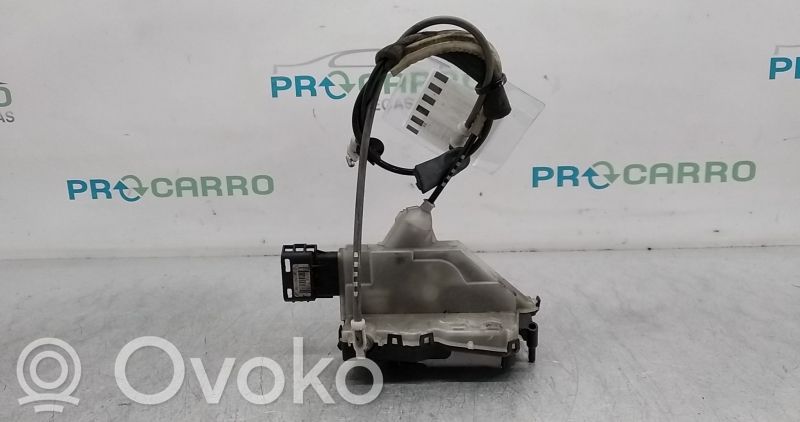 Rear door lock   190266