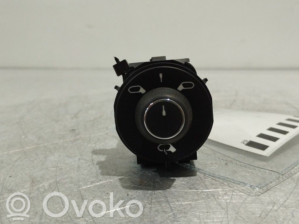 Wing mirror switch   9817840980