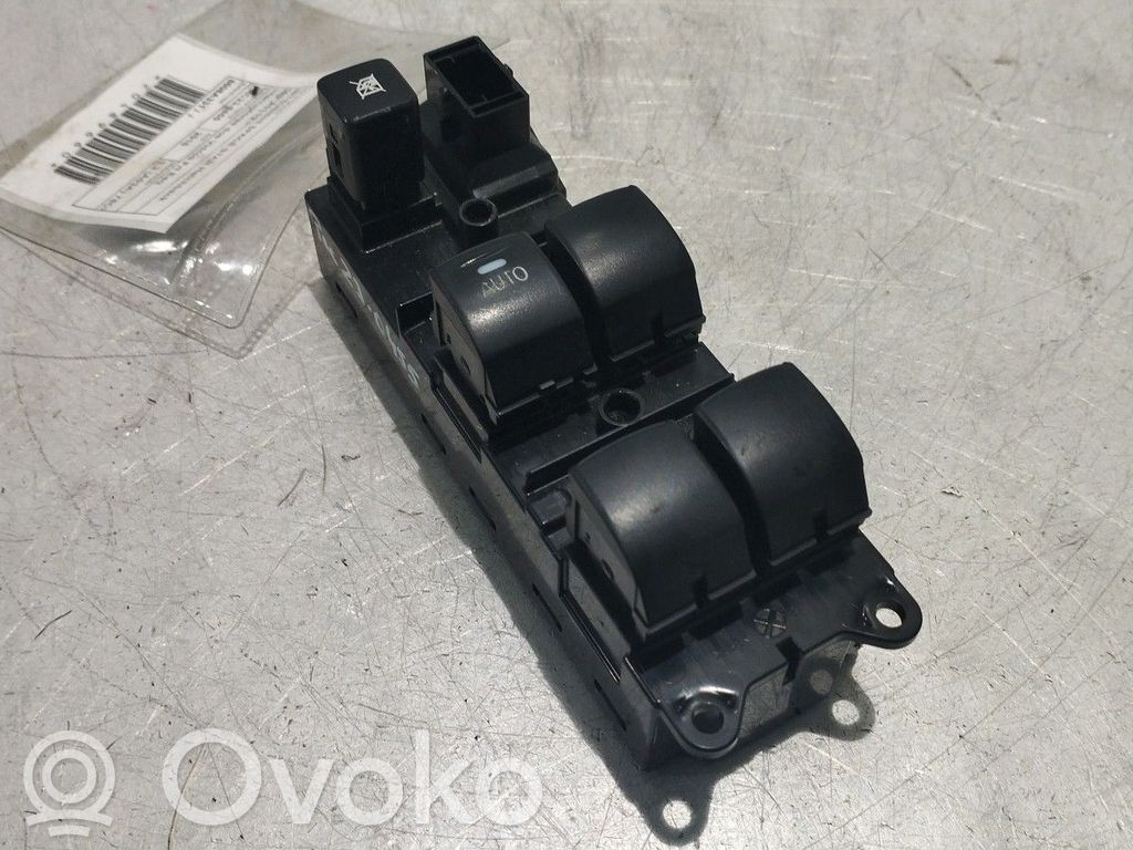 Electric window control switch   8608A331
