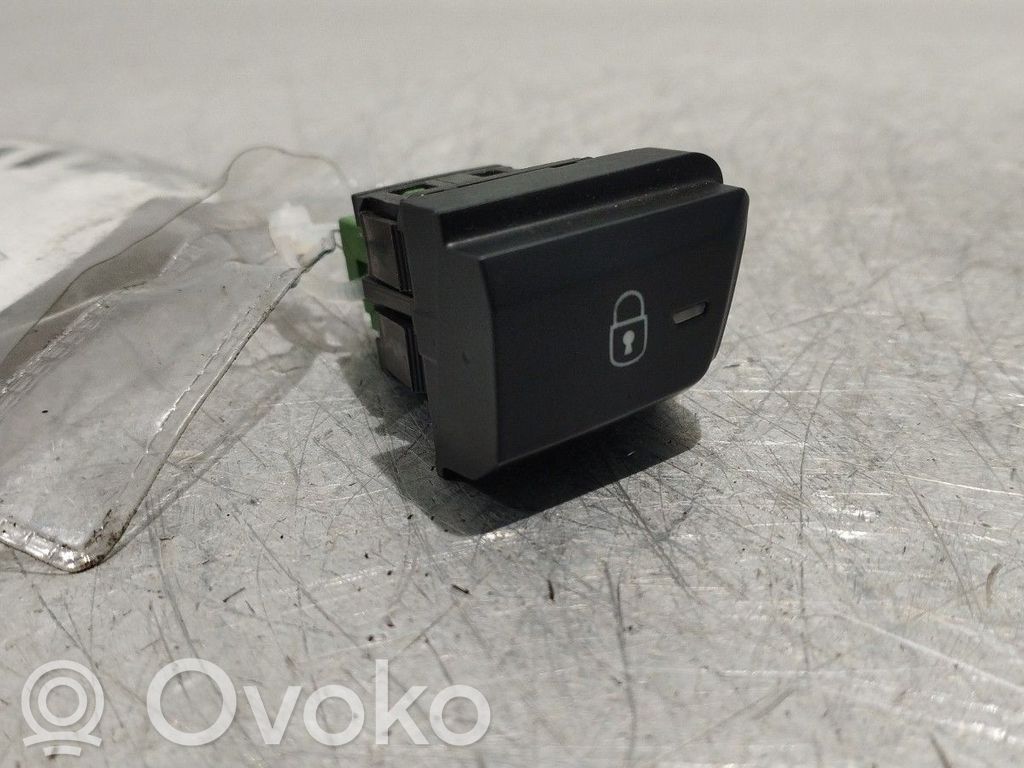 Botón interruptor de bloqueo de puertas   96750883ZD