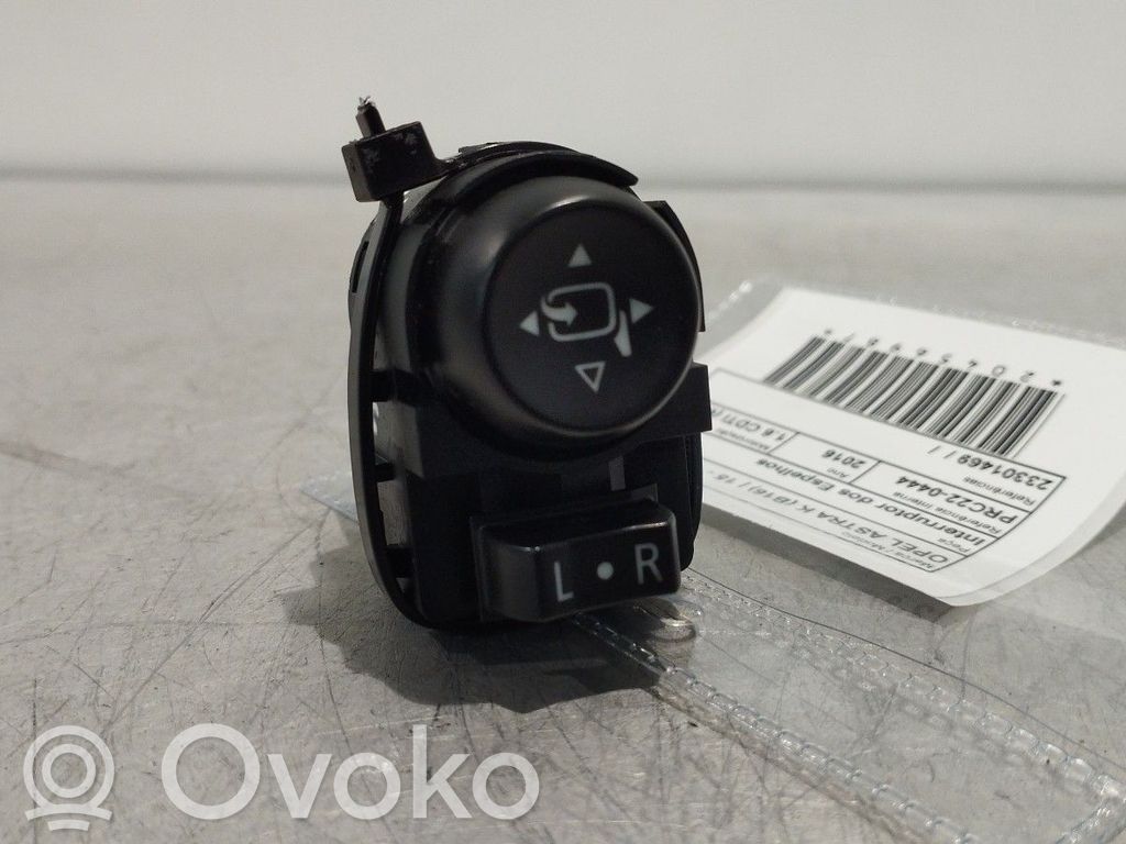 Wing mirror switch   23301469