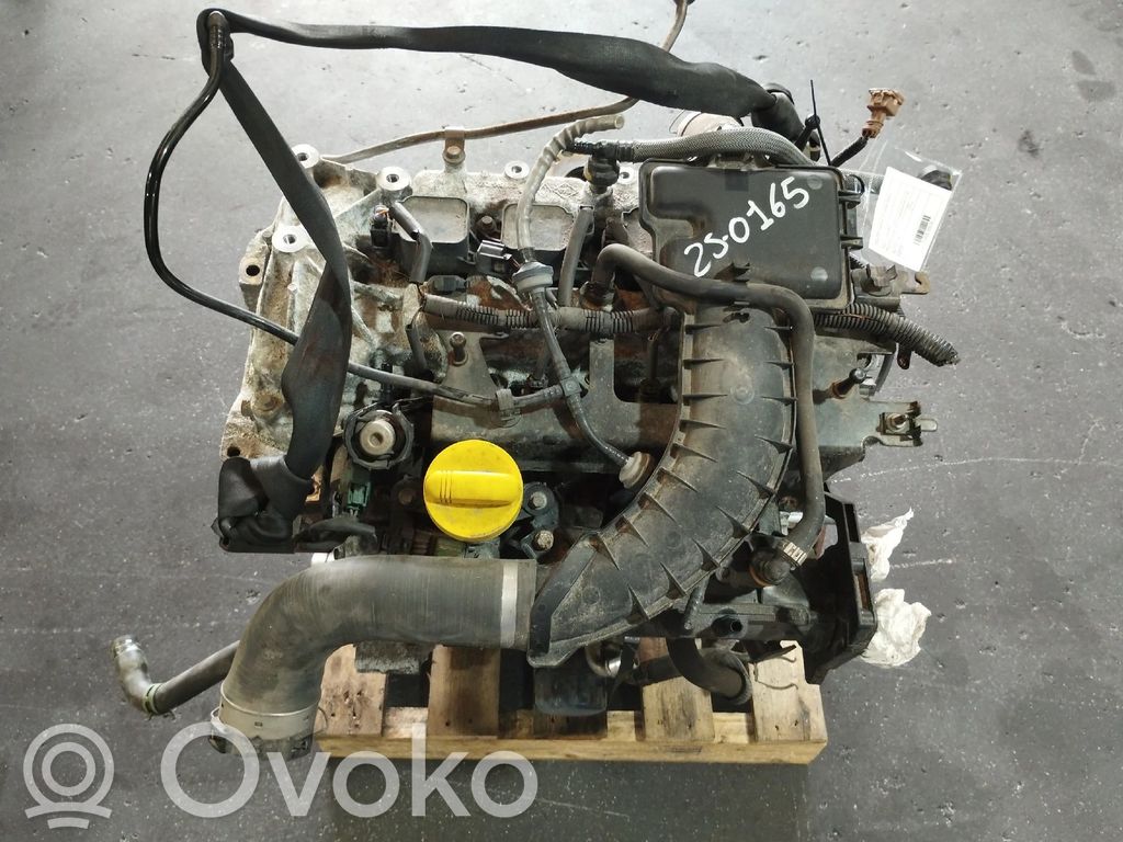 Dzinējs   H4J700
