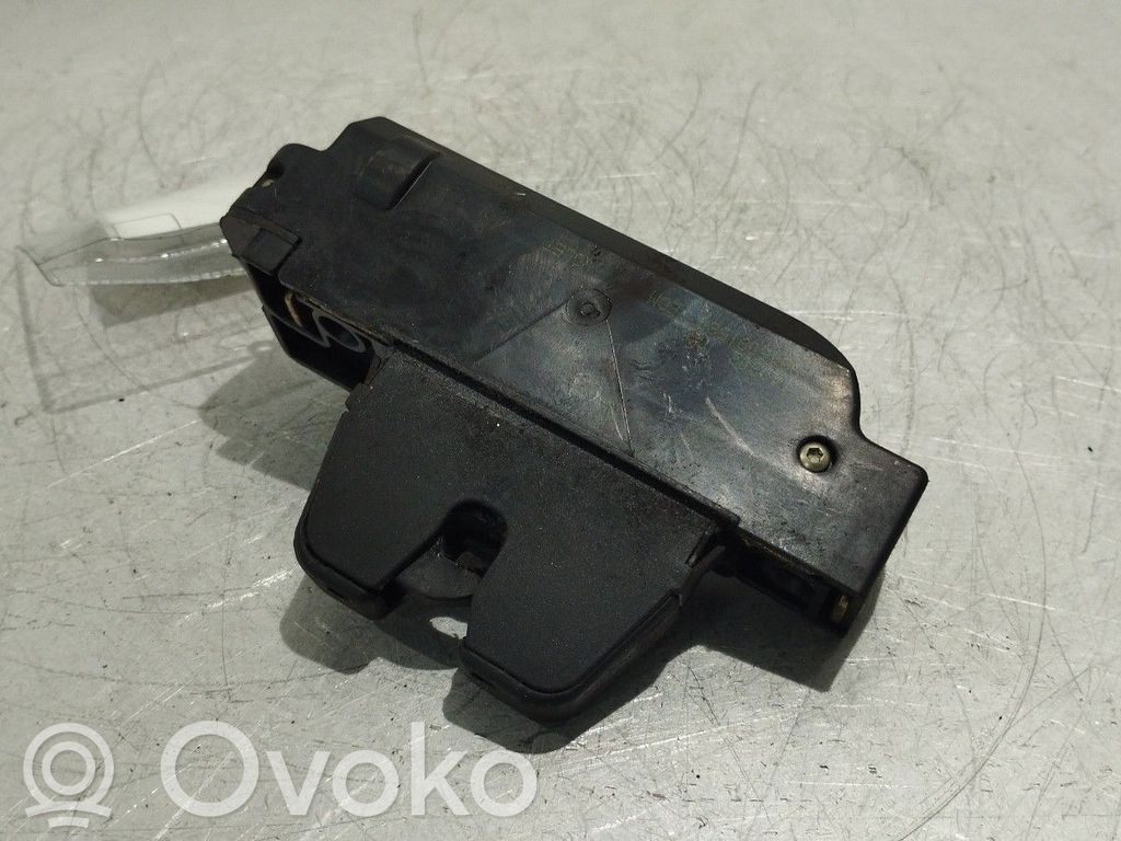 Tailgate exterior lock   9646091580