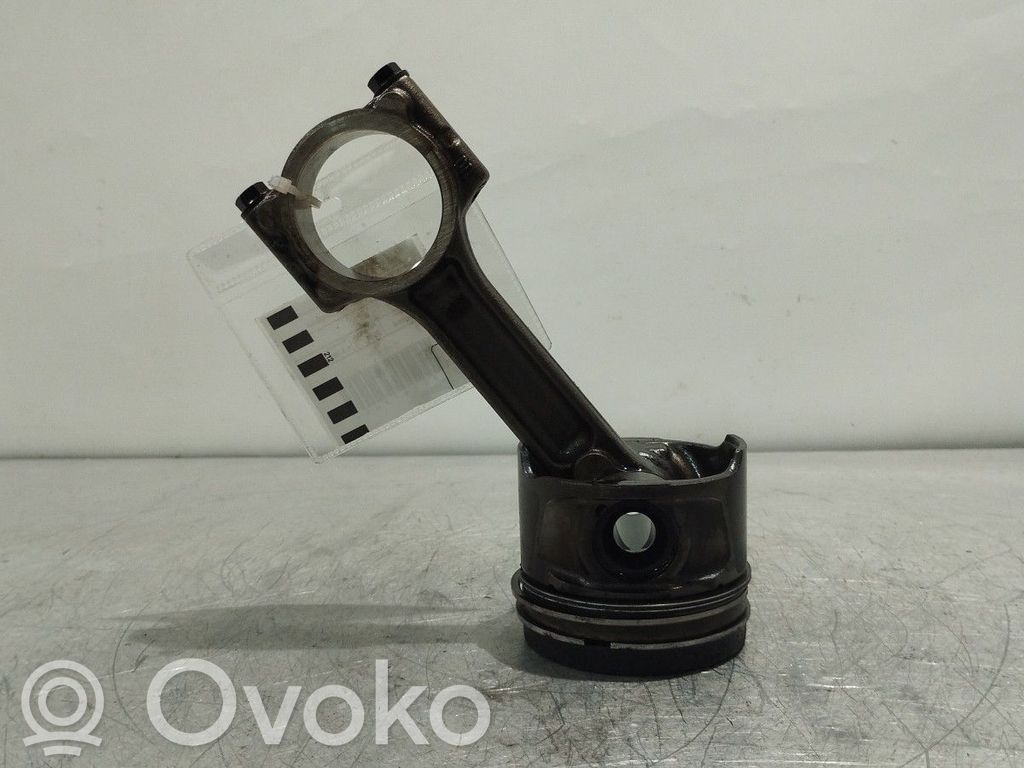 Pistón   K9K846