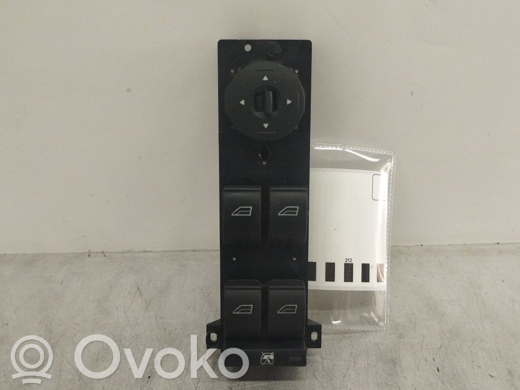 Electric window control switch   3M5T14A132AG