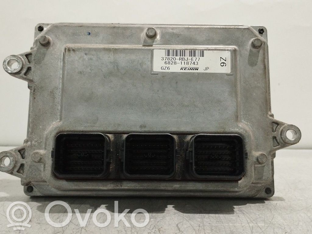 Unidad de control/módulo del motor   37820RBJE77,6828118743