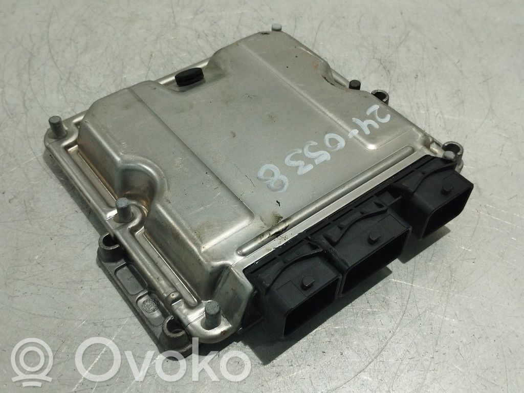 Moottorin ohjainlaite/moduuli   9645534980,0281010886,EDC15C240