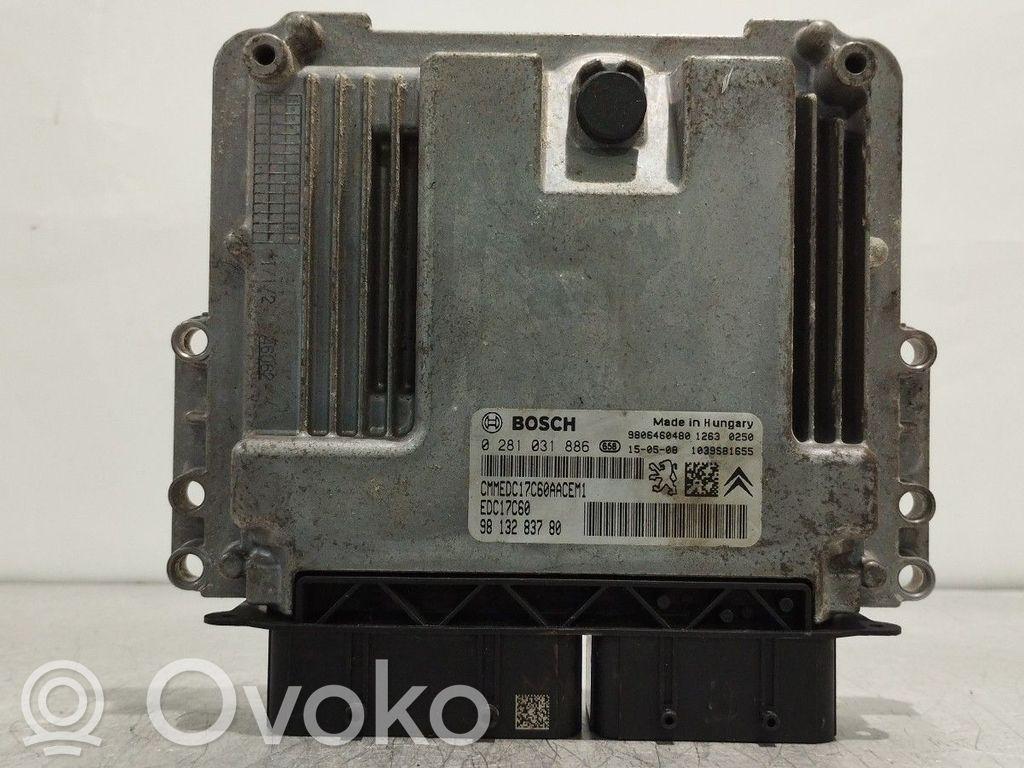 Peugeot 308 Engine control unit/module 
