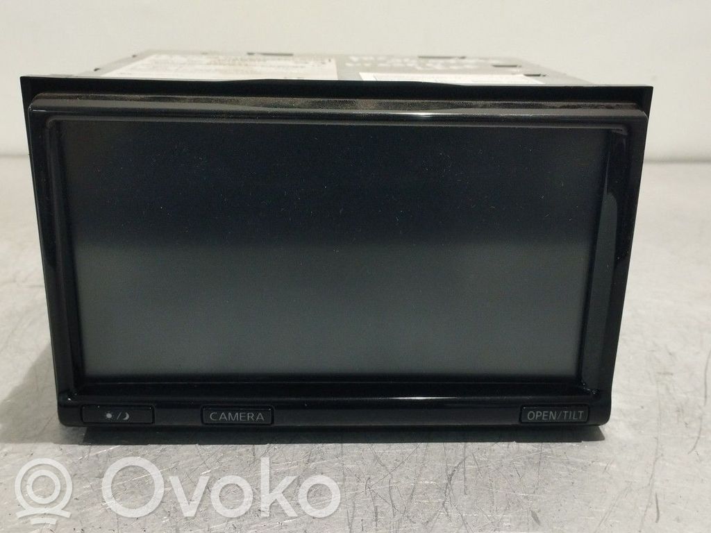 Nissan Leaf I (ZE0) Panel / Radioodtwarzacz CD/DVD/GPS 