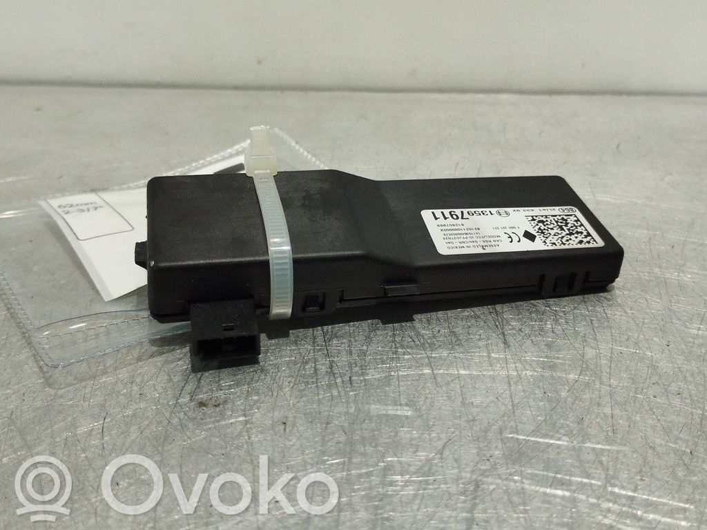 Door central lock control unit/module   13597911,F00HJ01321