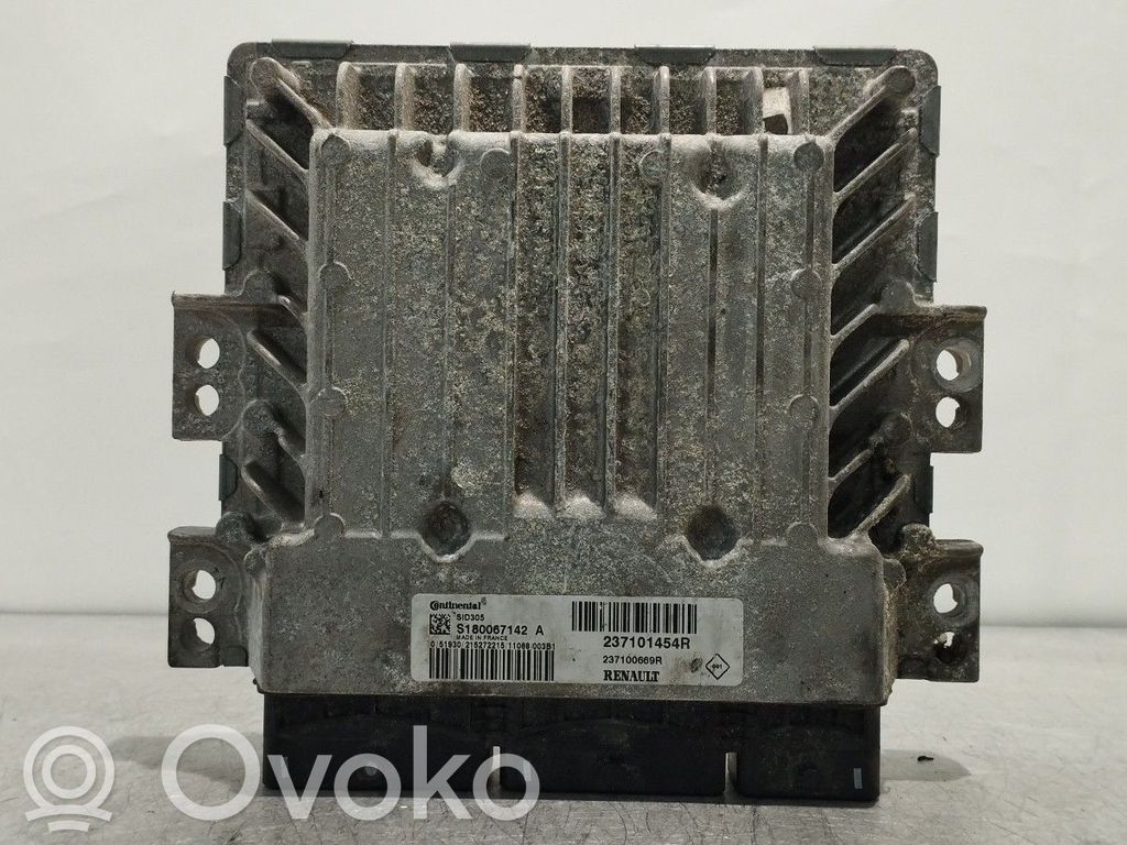 Motorsteuergerät/-modul   237101454R,237100669R,S180067142A,SID305