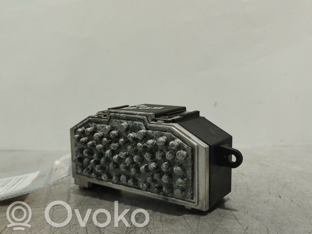 Przekaźnik dmuchawy   3C0907521F,CZ2468105384,F011500081