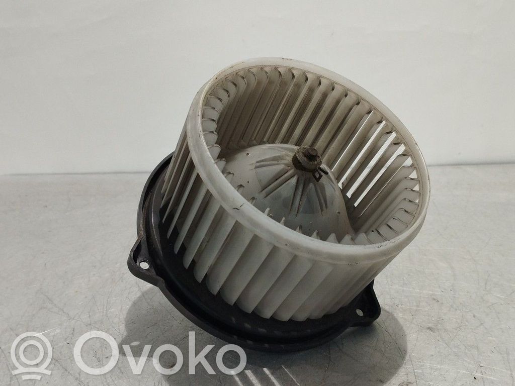 Toyota Yaris Ventilator aerotermă 