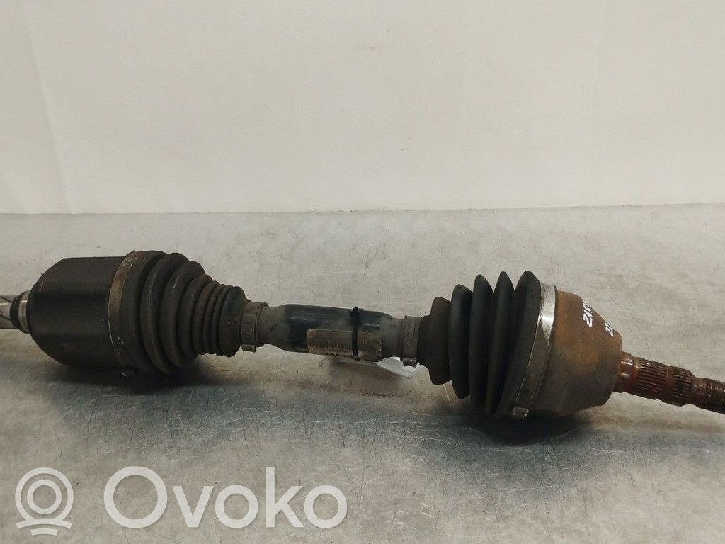 Etuvetoakseli   24462251,RM