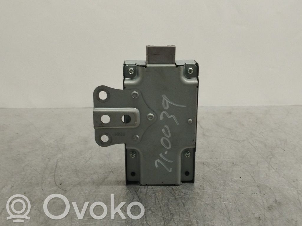 Toyota Avensis T270 Centralina/modulo chiusura centralizzata portiere
