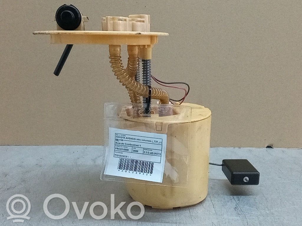 Toyota Avensis T270 Sensore di livello del carburante