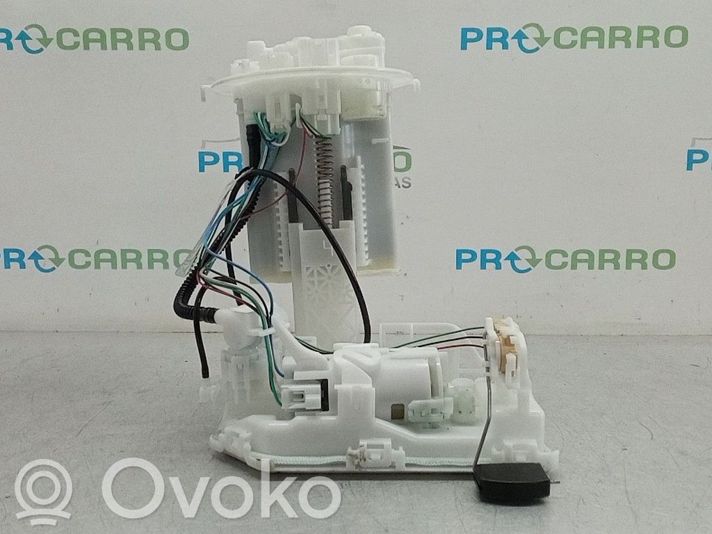Bomba interna de combustible   7702002C50
