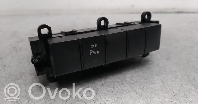 Mercedes-Benz A W169 Buton pornire/oprire motor