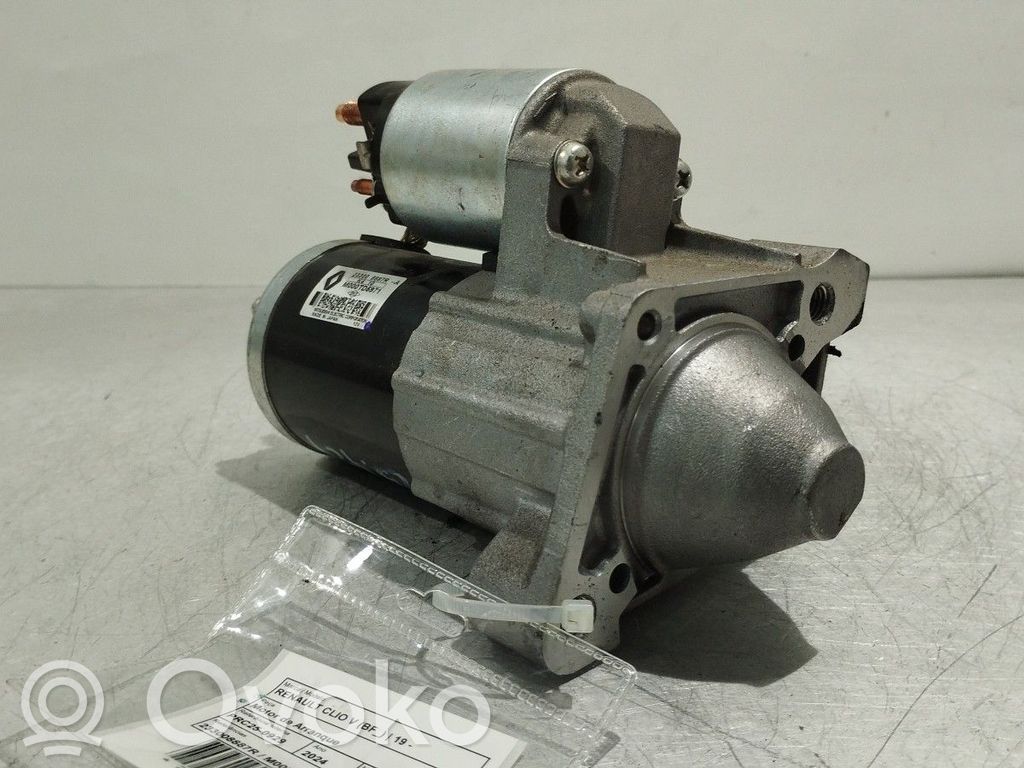 Démarreur   233008887R,M000TD5971