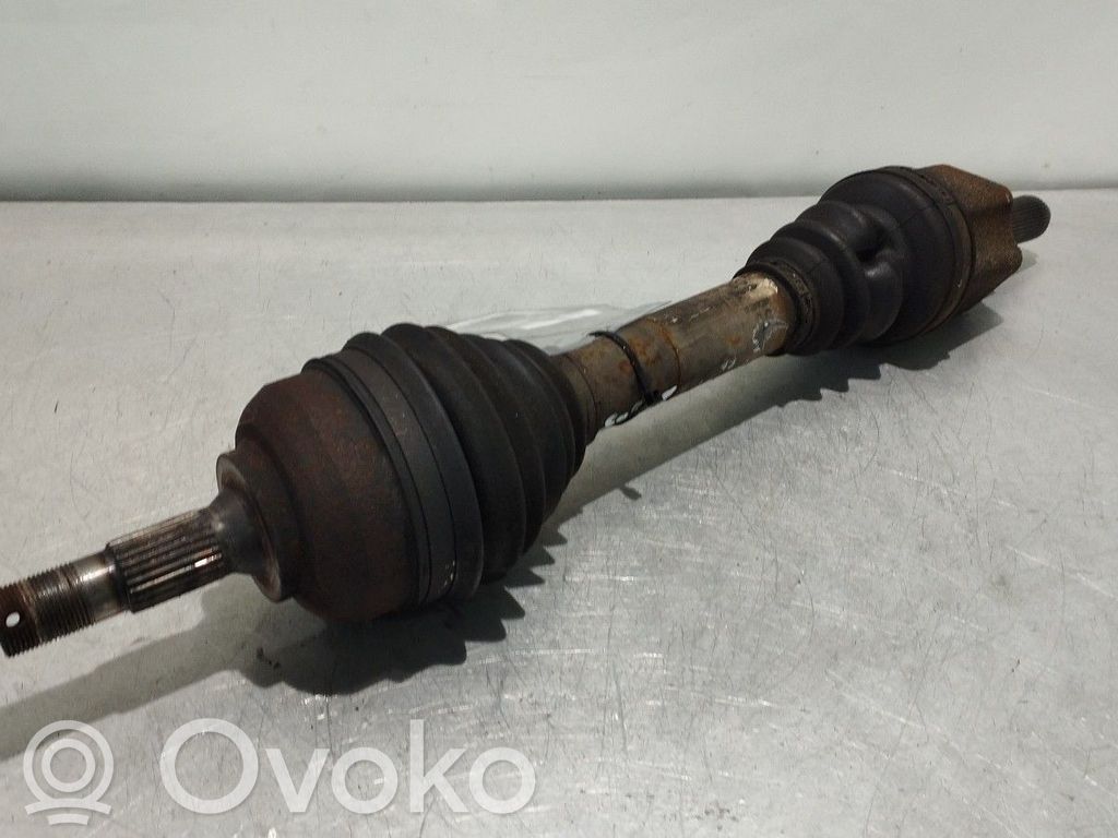 Etuvetoakseli   9642877180