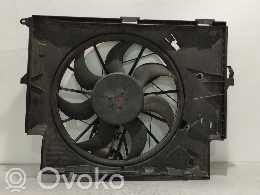 Ventilador eléctrico del radiador   17427801993,0130303941,1137328144,75617119