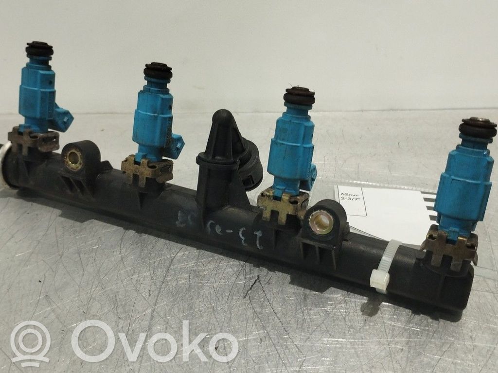 Fiat Punto (188) Kraftstoffverteiler Einspritzleiste Verteilerrohr