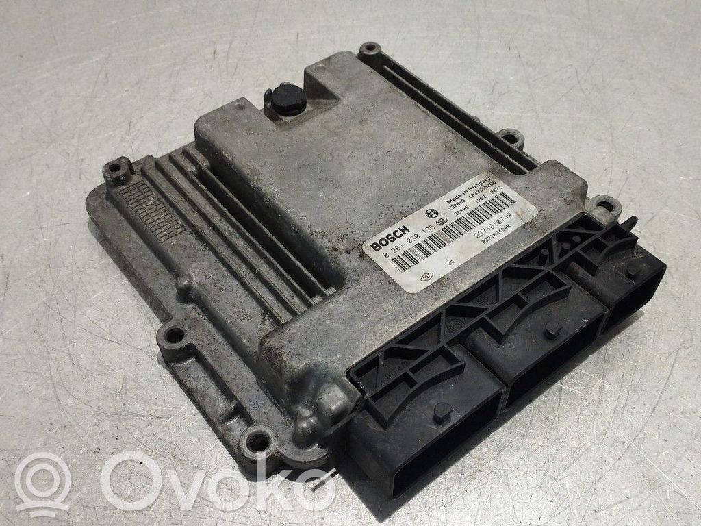 Renault Megane III Unitate/modul de control motor 