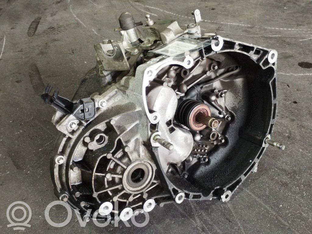 Alfa Romeo Giulietta Boîte de vitesses manuelle à 5 vitesses