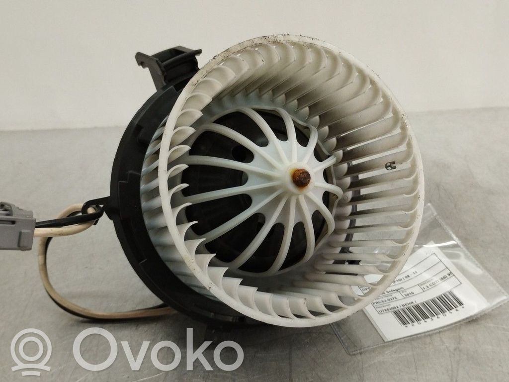 Opel Astra J Ventola riscaldamento/ventilatore abitacolo 