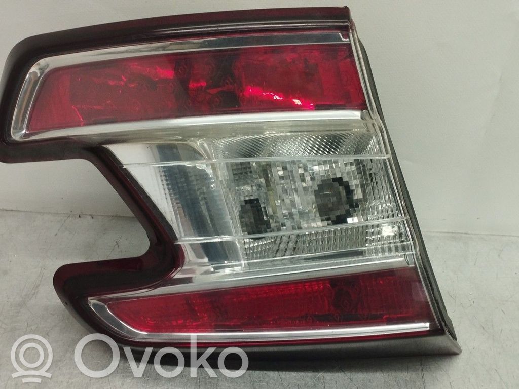 Renault Megane III Lampă spate în capacul portbagajului 