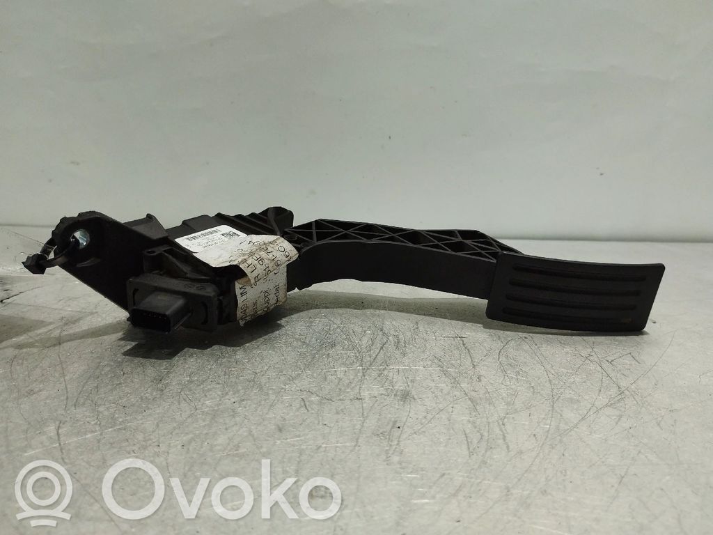 Accelerator throttle pedal   JX619F836AD,6PV01285130