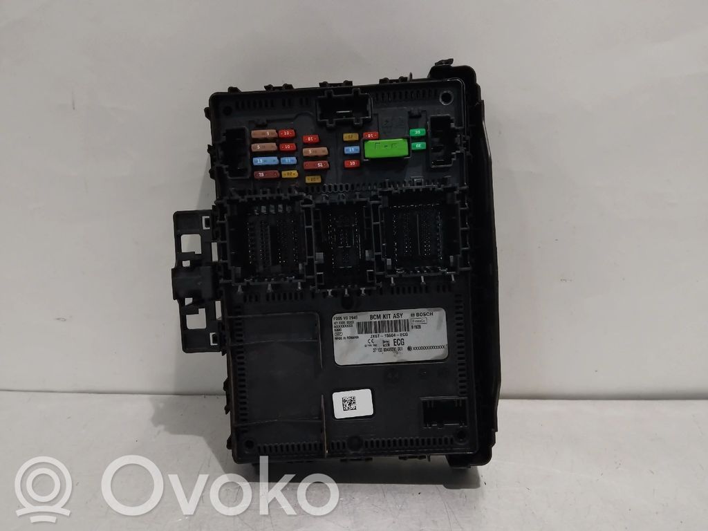 SAM vadības bloks   JX6T15604ECG,F005V02949