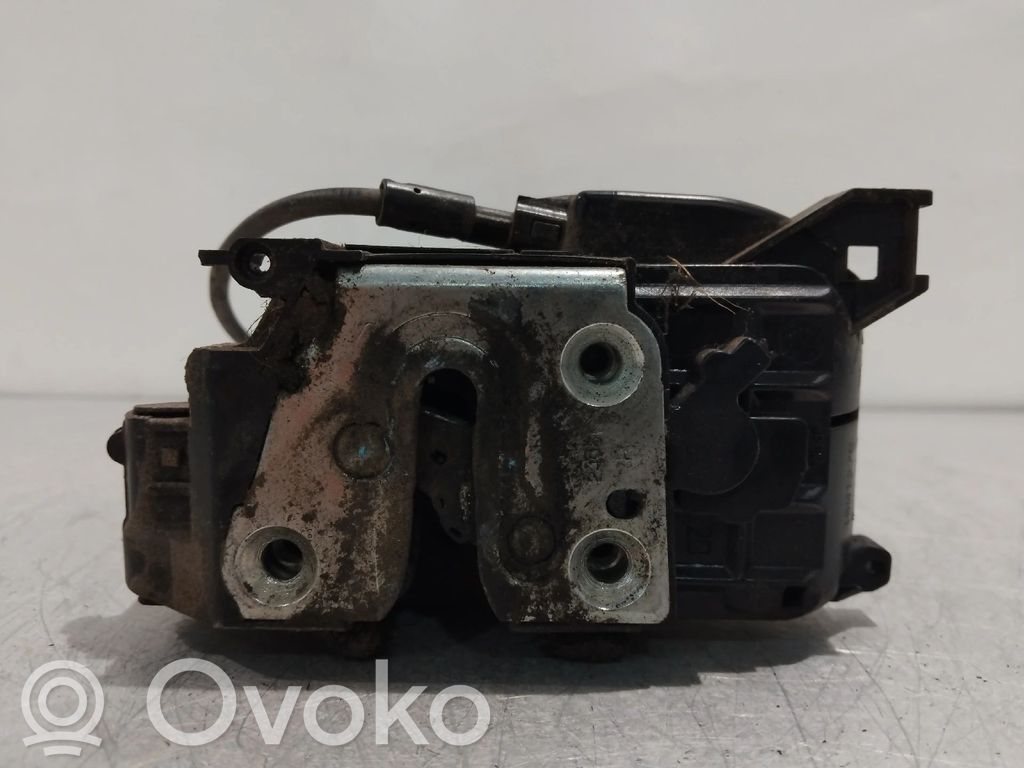 Front door lock   300127C