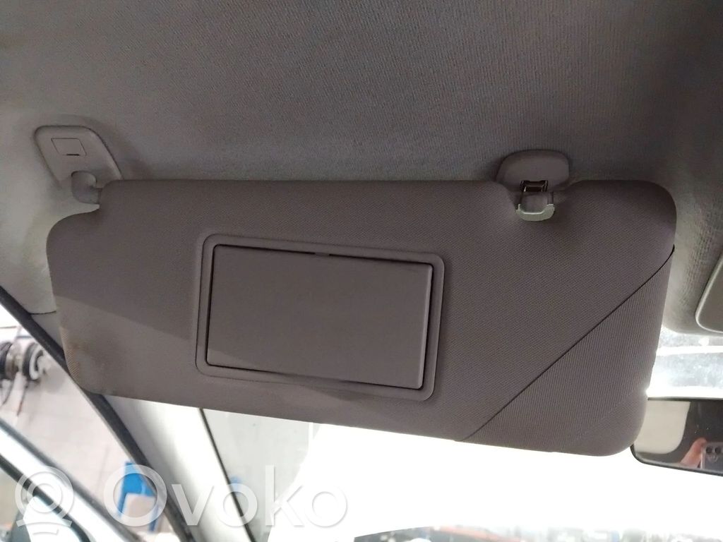 Sun visor