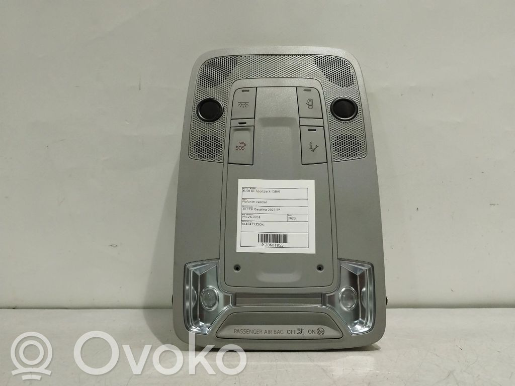Garniture de console d'éclairage de ciel de toit   81A947135CH