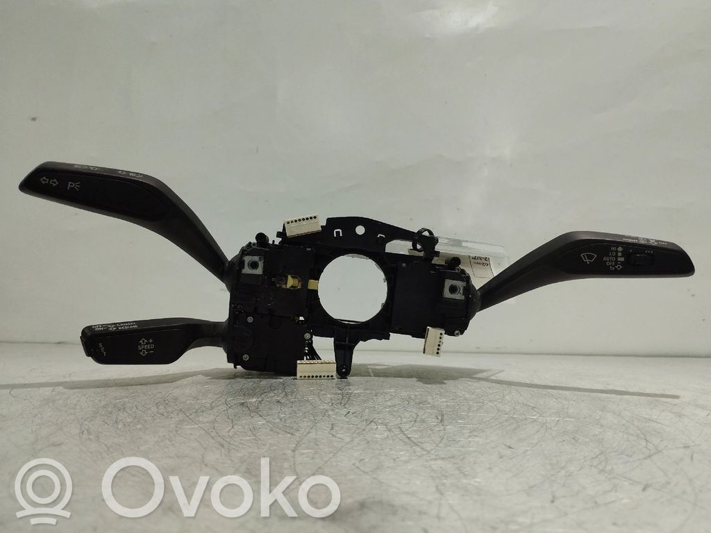 Audi Q2 - Otros interruptores/perillas/selectores 