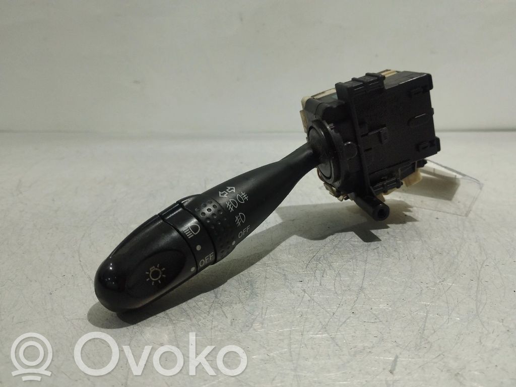 Toyota Corolla E120 E130 Commodo, commande essuie-glace/phare 