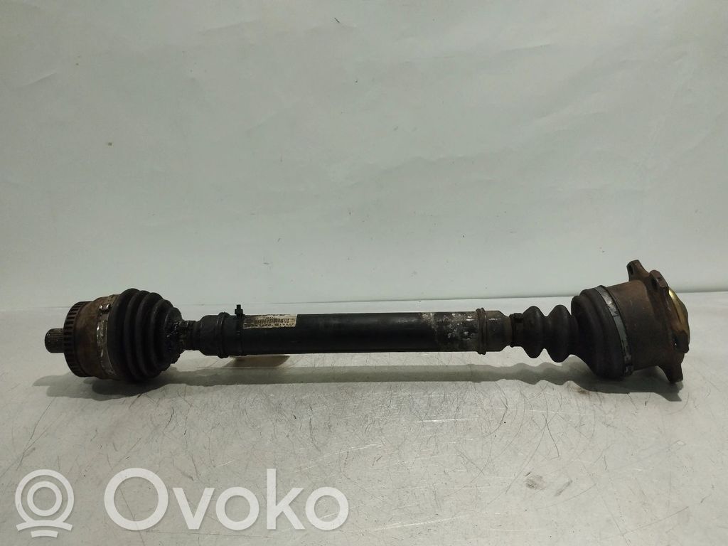 Etuvetoakseli   8D0407272CL
