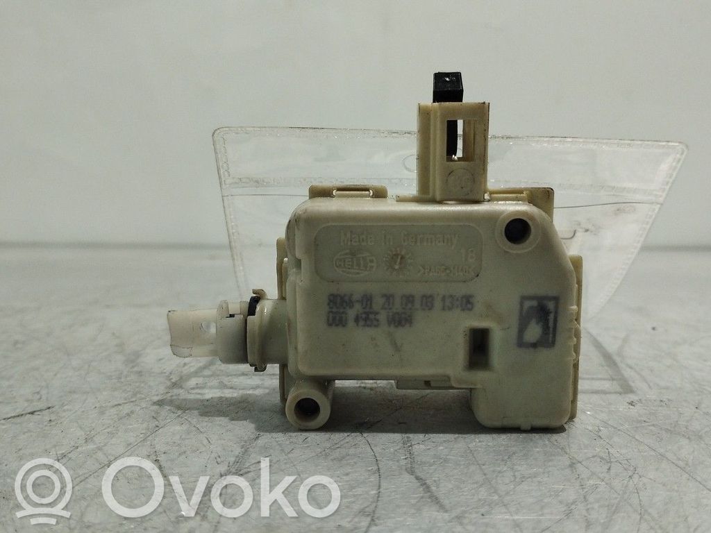 Lastausoven lukko   0004955V004
