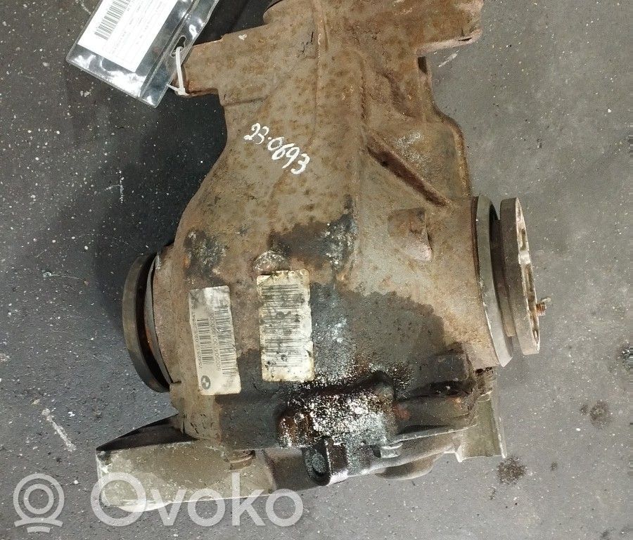 BMW 5 E60 E61 Galinis reduktorius 