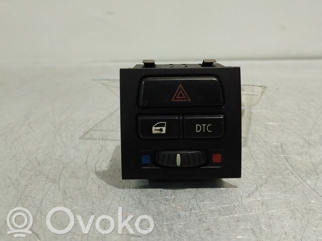 Avārijas lukturu slēdzis   9132421