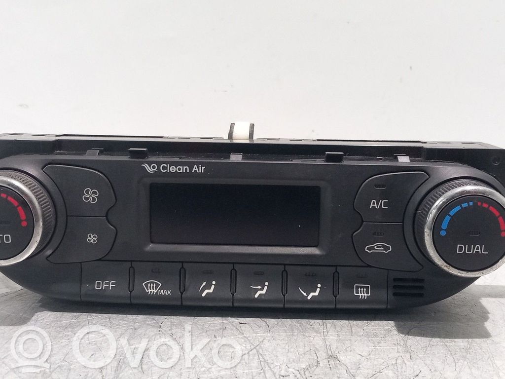 Panel klimatyzacji   97250A2202
