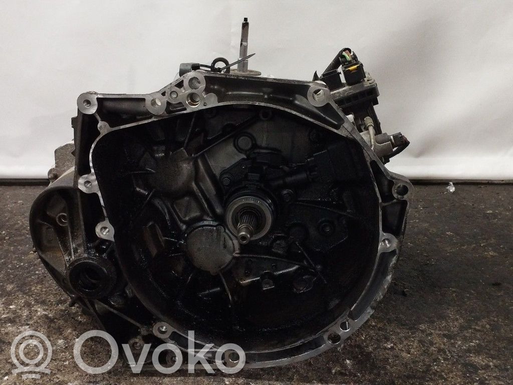 Automatic gearbox   20DP04,ROBOTIZADA