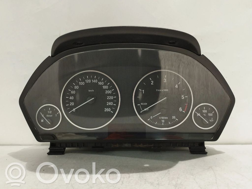 BMW 3 F30 F35 F31 Vitezometru (grup de instrumente)