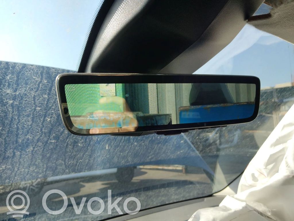 Rear view mirror (interior)