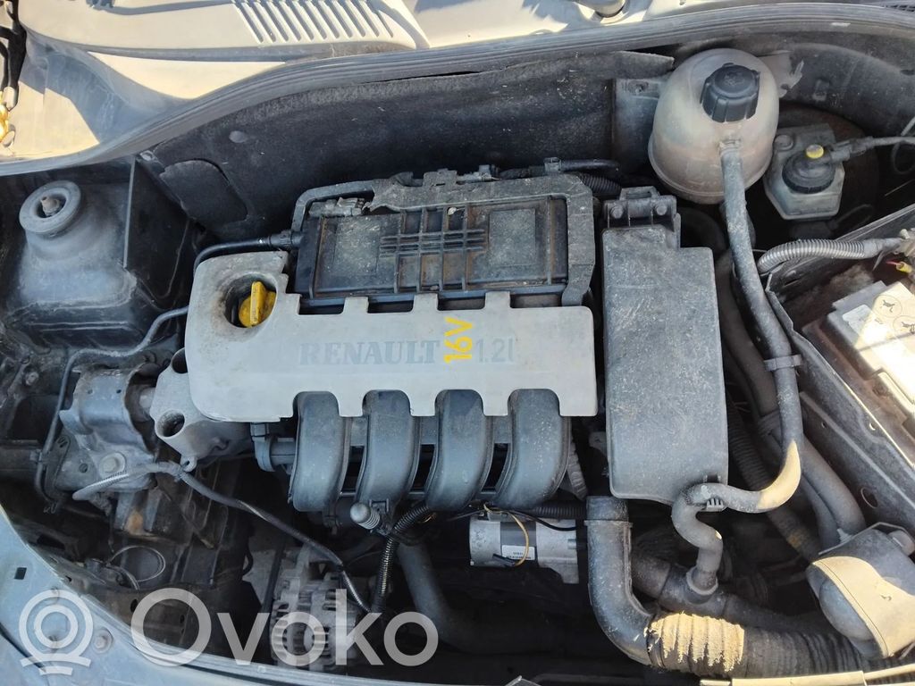 Renault Clio II Dzinējs 
