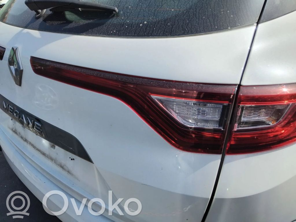 Renault Megane IV Lampă spate în capacul portbagajului 